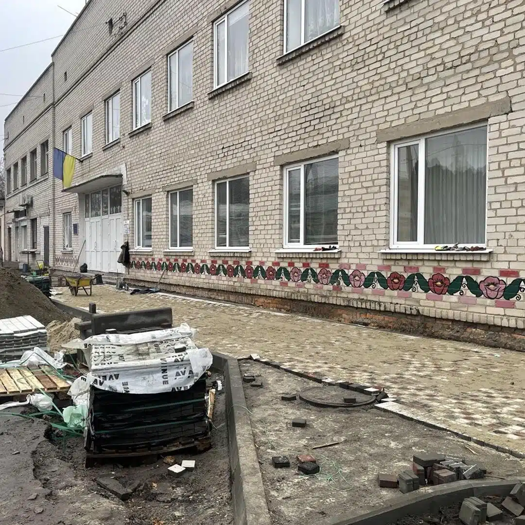 переяслав бхт тротуар