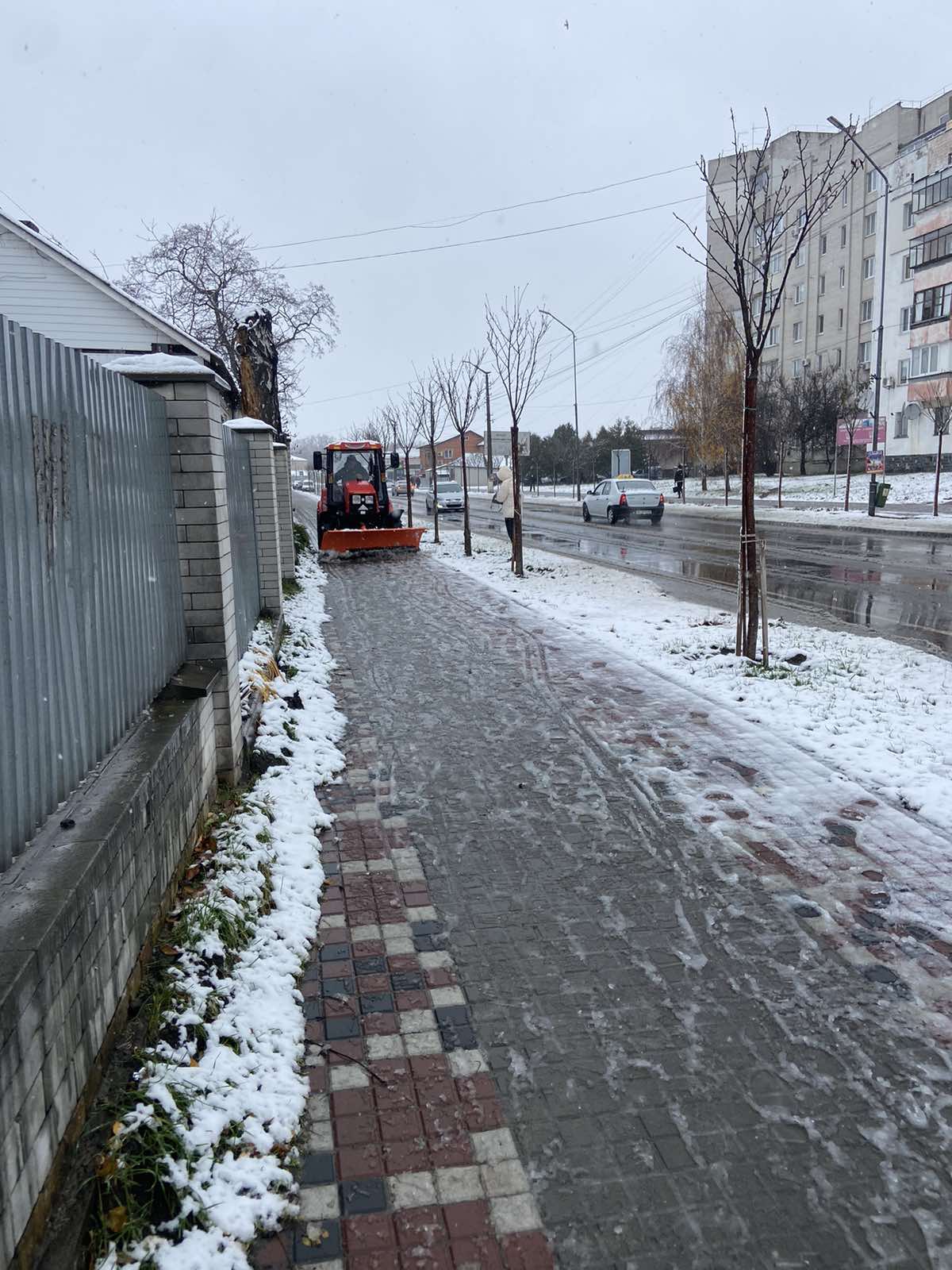 сніг Переяслав комунальники