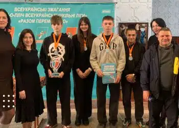 пліч-о-пліч