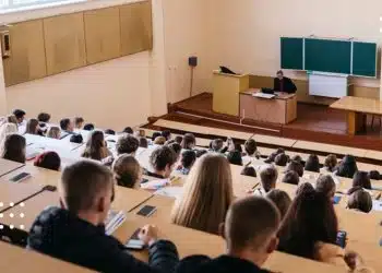 вартість навчання в унівеситетах