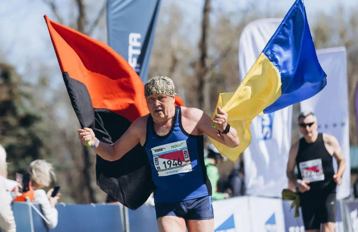 Київський півмарафон Незламності 2026 Віктор Шарапка