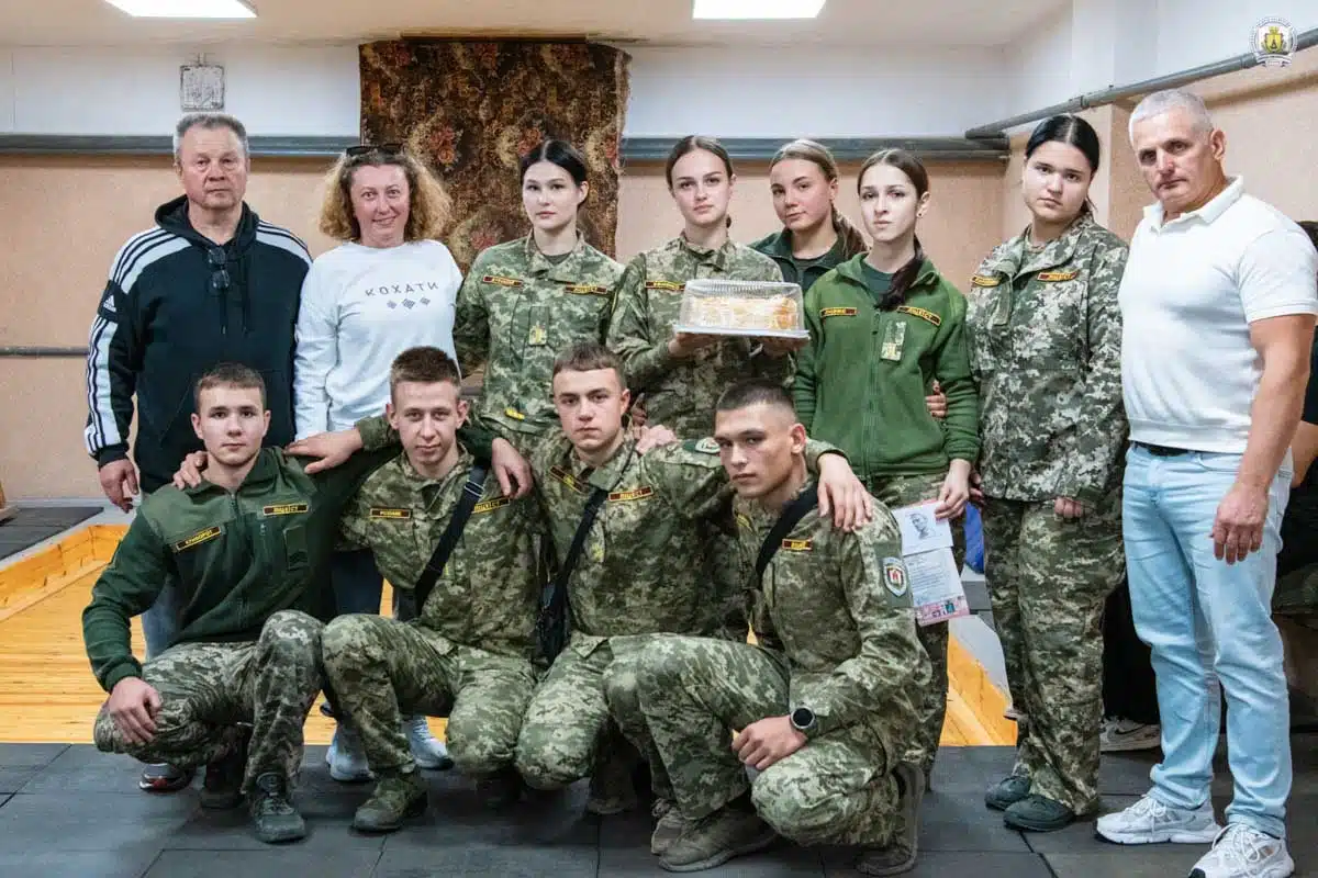 В Університеті визначили кращих з армрестлінгу та гирьового спорту: серед переможців – учасники «Сильні Переяслава» — фото 9